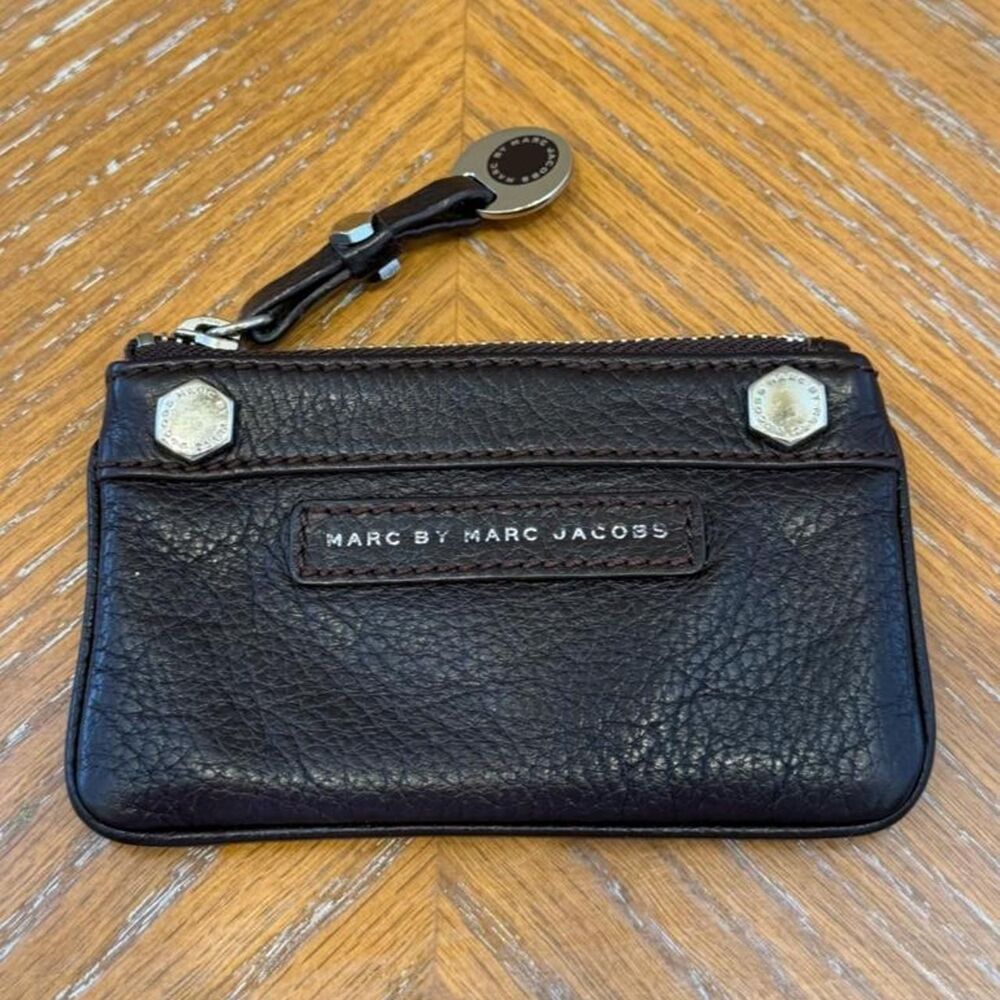 Vintage Marc by Marc Jacobs Brown Leather Key Pouch Coin Purse Wallet